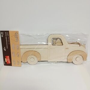 Interchangeable Holiday Craft Truck